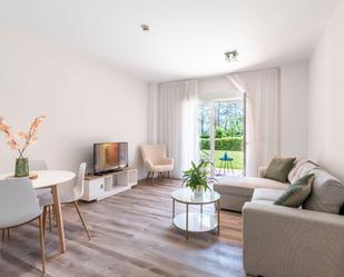 Sala d'estar de Apartament de lloguer en Islantilla amb Aire condicionat i Terrassa