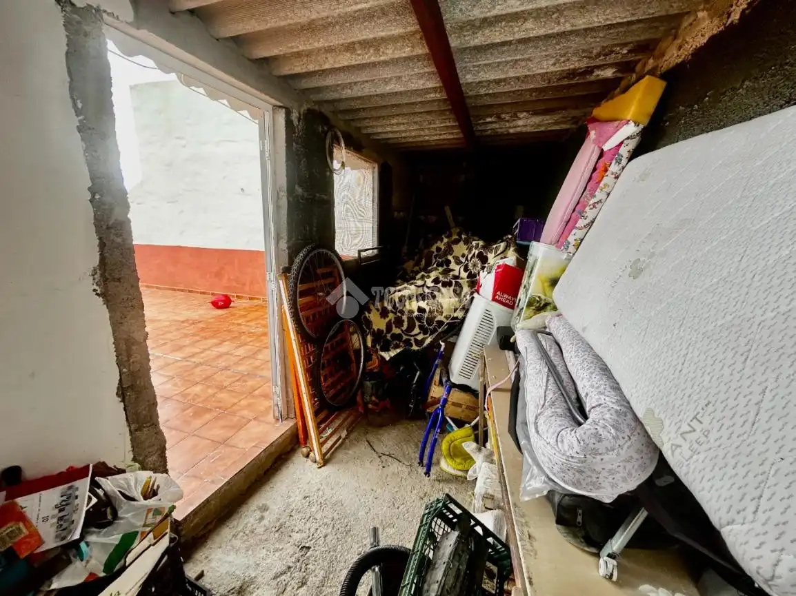 Casa adosada en venda en Güímar amb Traster