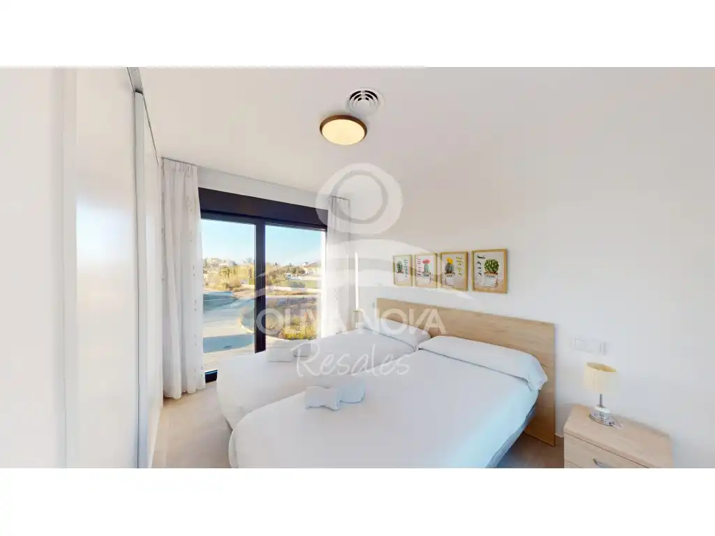Detached homes for sale in Calle Degas, Oliva Nova