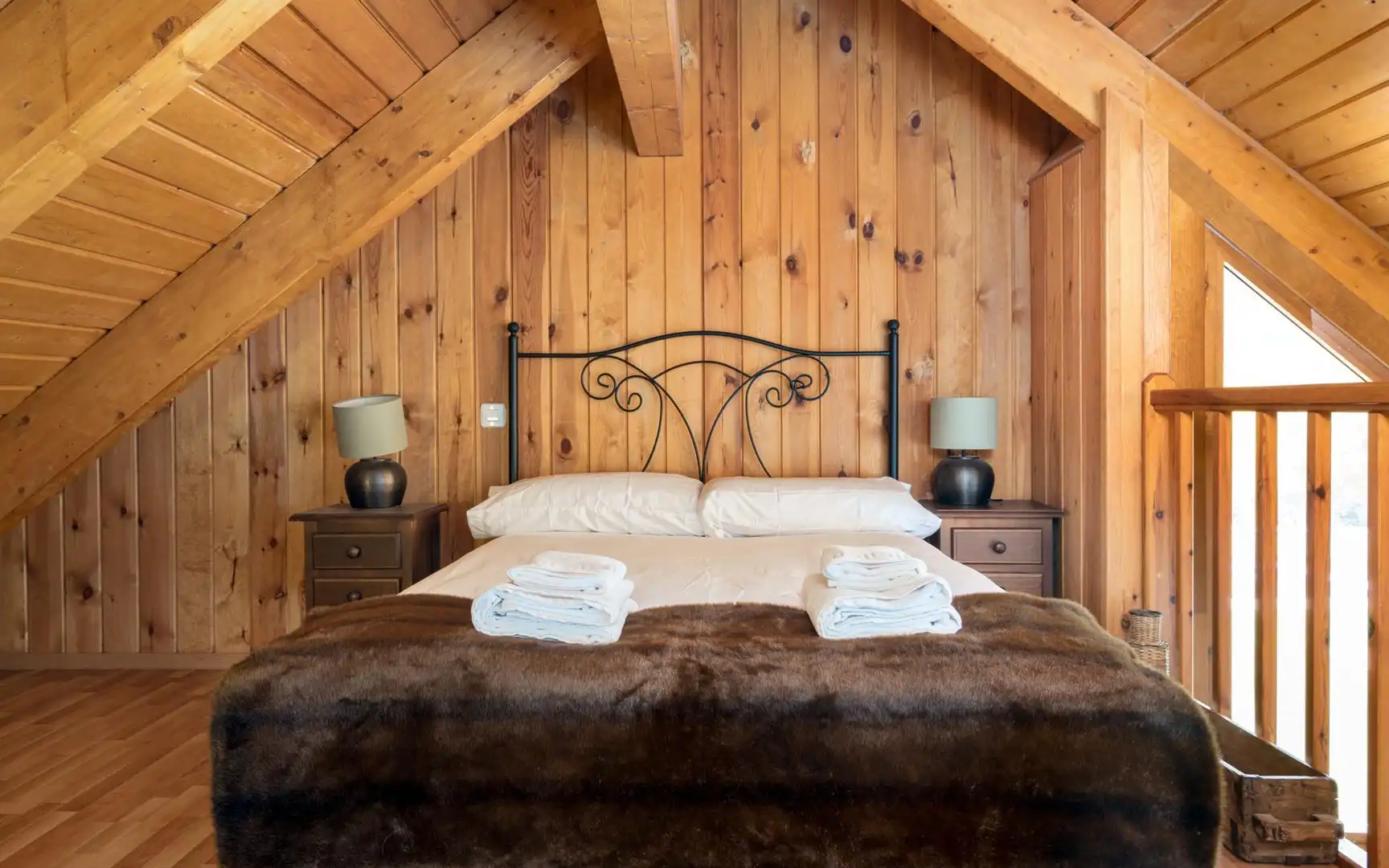 Schlafzimmer von Dachboden zur Miete in Villanúa, Huesca