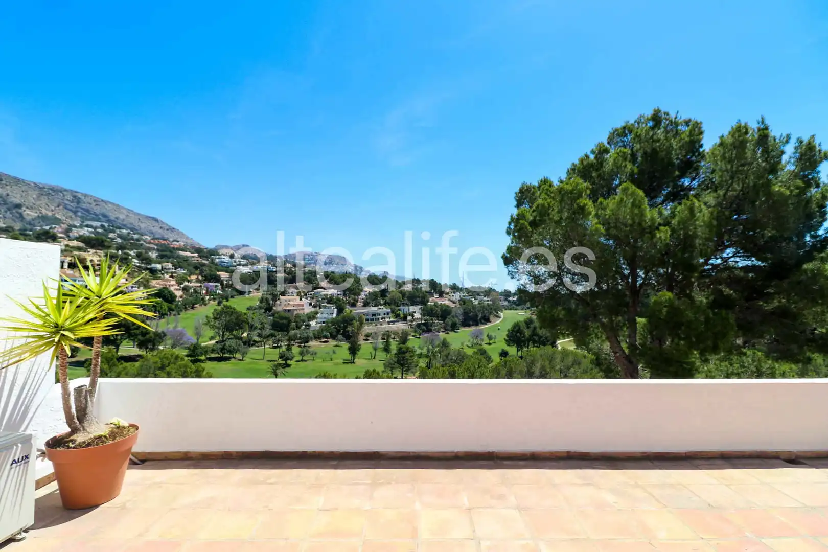 Vista exterior de Apartamento en venta en Altea con Aire acondicionado, Terraza y Piscina comunitaria