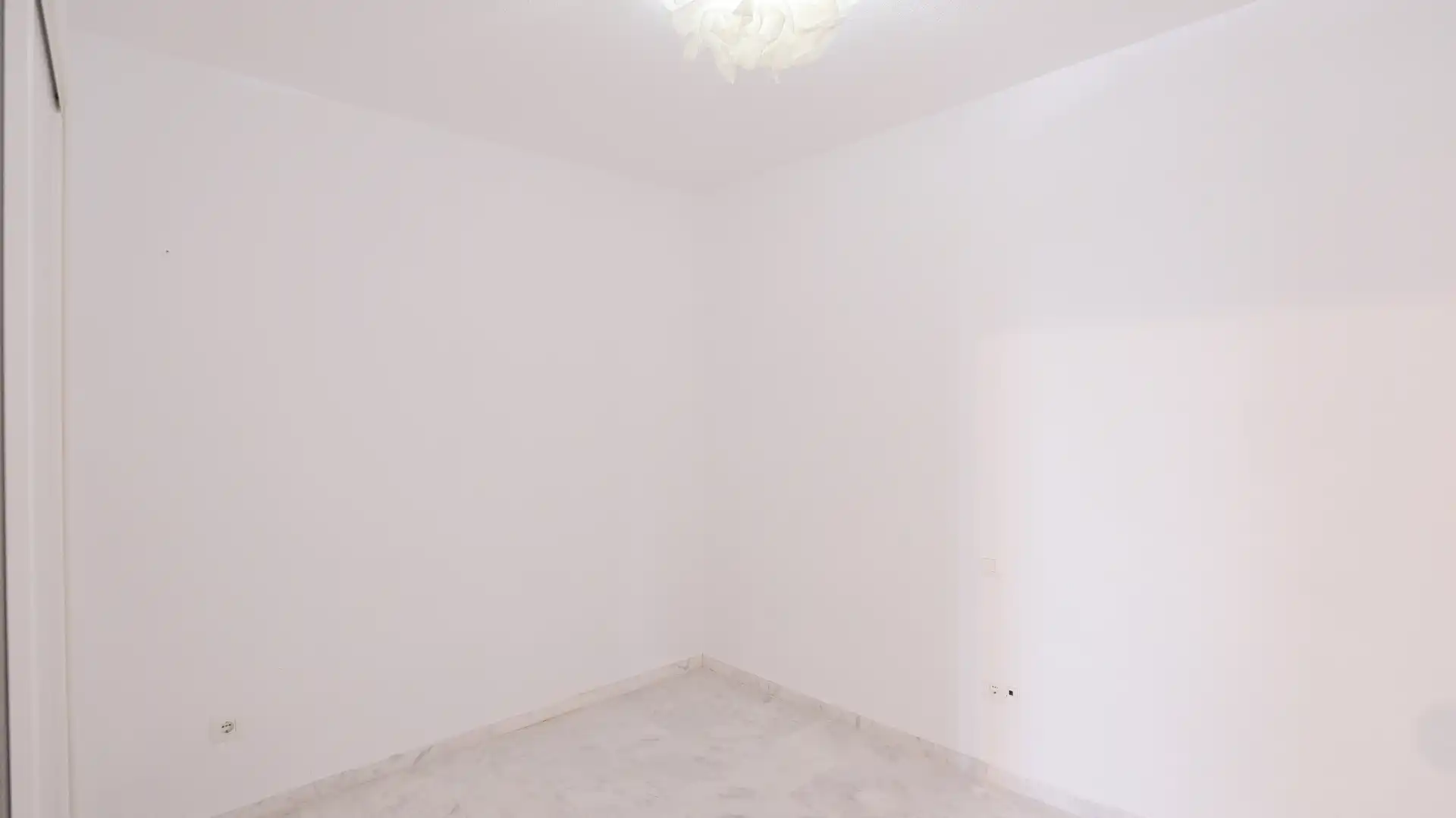 Dormitori de Apartament en venda en Marbella amb Aire condicionat, Calefacció i Terrassa