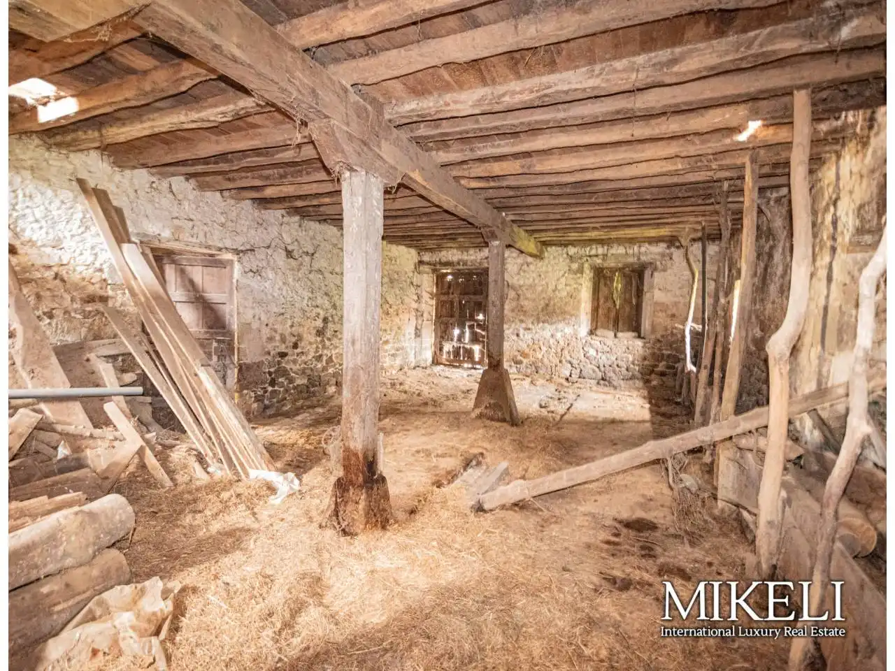 Finca rústica en venta en Saro con Jardín privado y Parquet