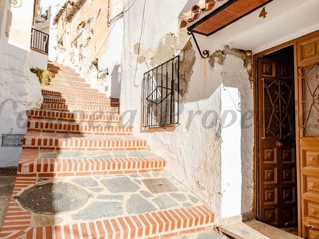 Single-family semi-detached for sale in Sedella