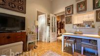 Living room of Flat for sale in  Madrid Capital  with Air Conditioner, Heating and Parquet flooring