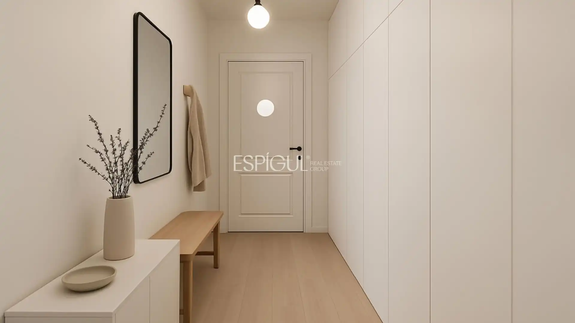 Flat for sale in Girona Capital  with Air Conditioner, Heating and Parquet flooring