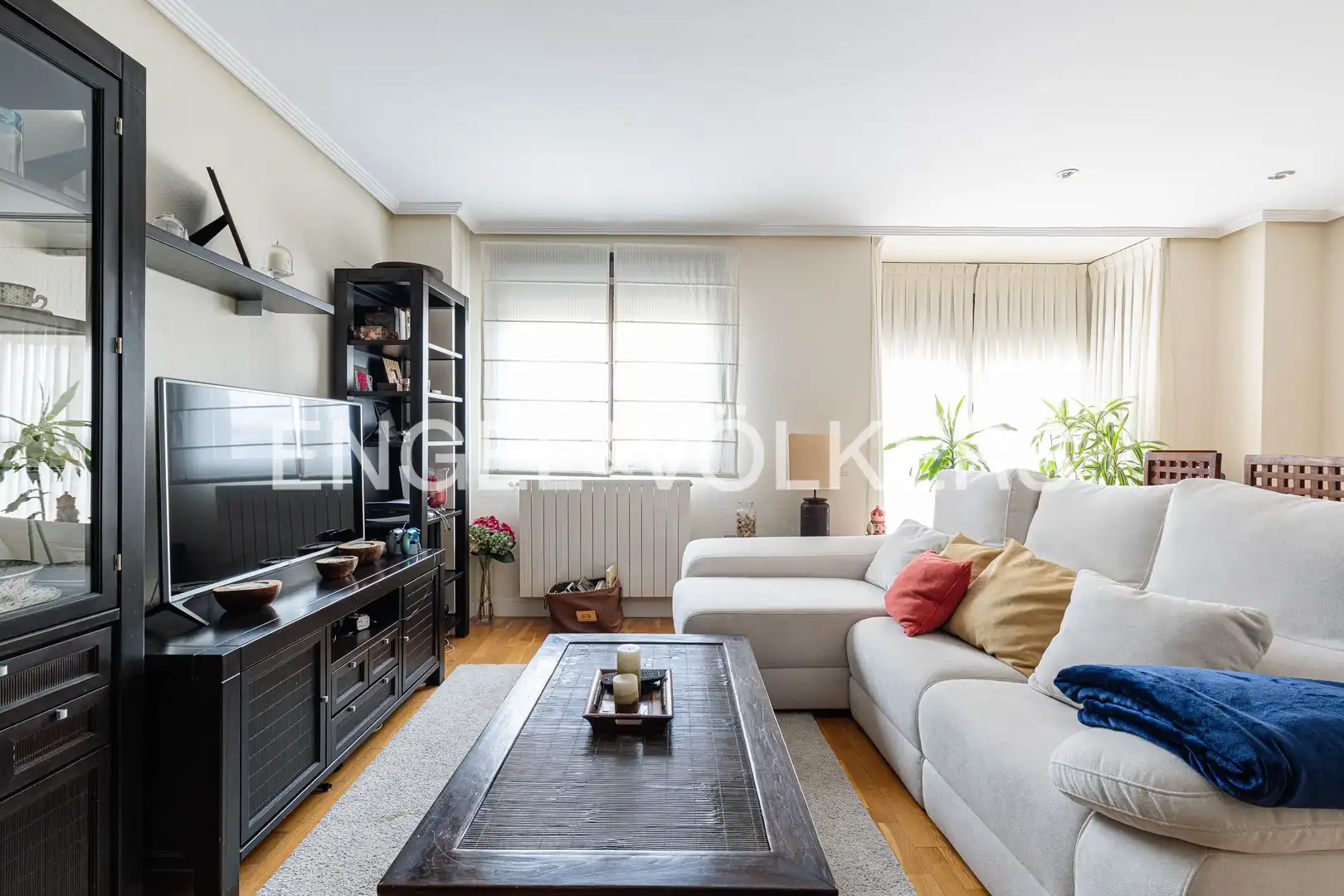 Flat with pool for sale in Fuencarral - El Pardo, imagen 2