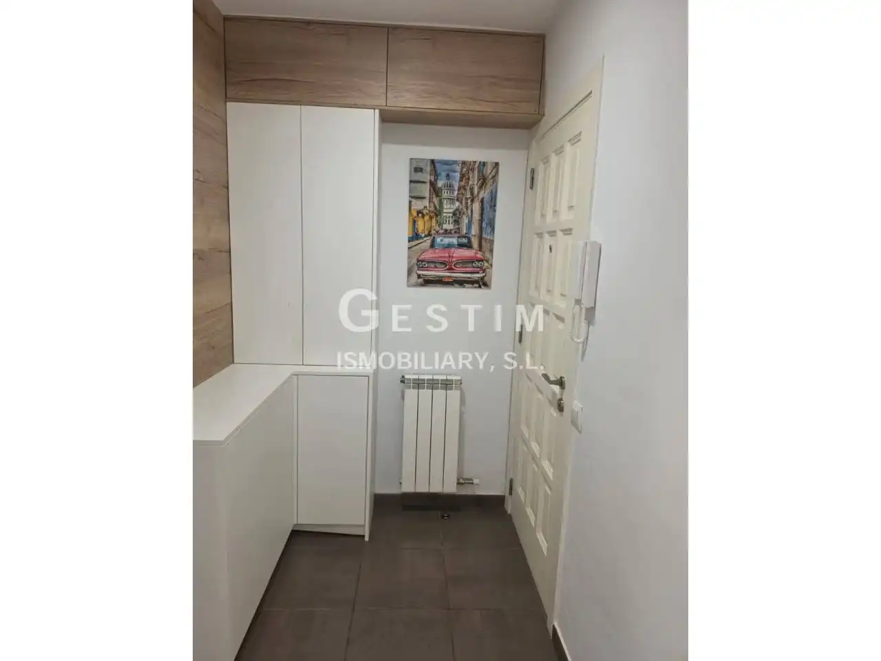 Piso en venta en Vic con Calefacción, Trastero y Balcón