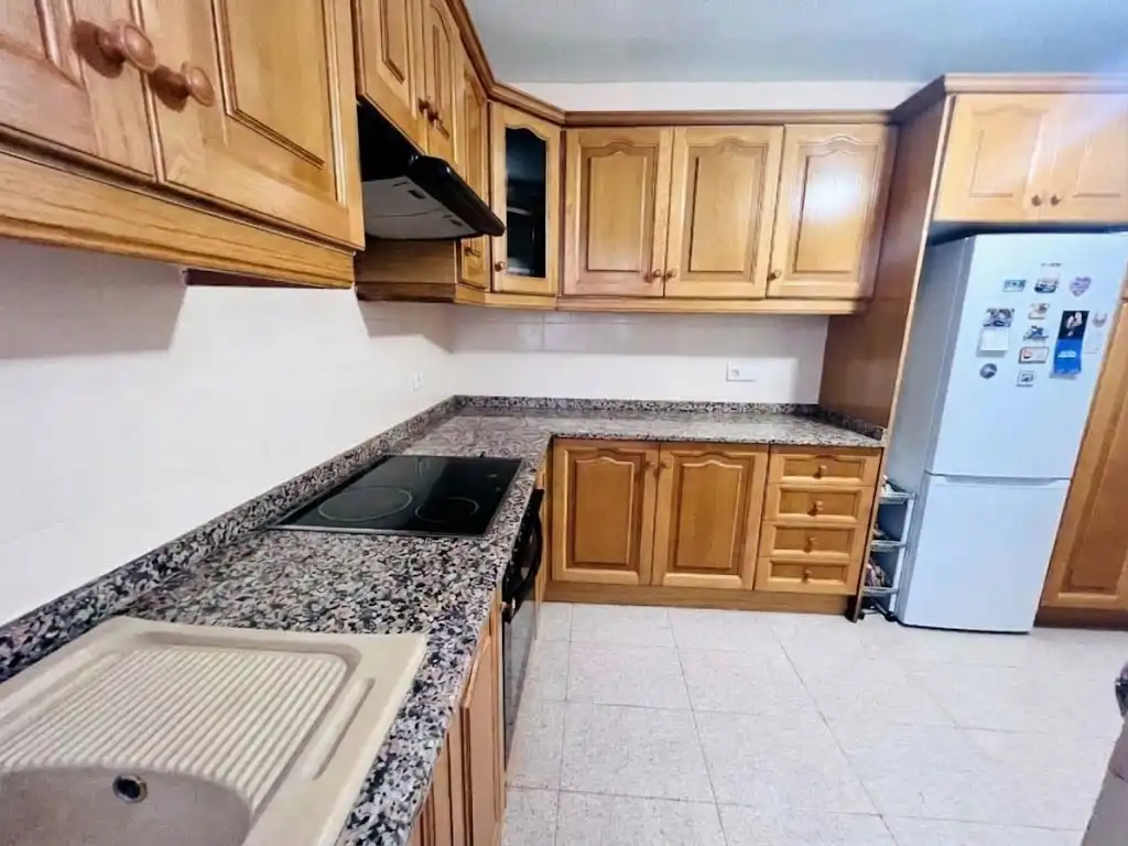 Cocina de Piso en venta en Petrer con Balcón