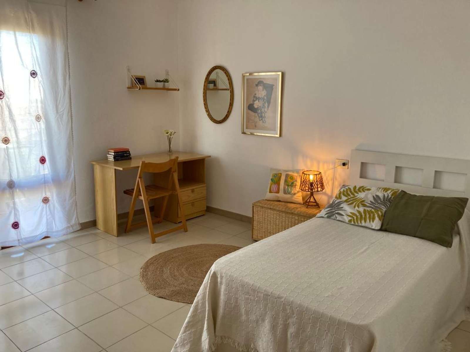 Dormitori de Apartament per a compartir en Almussafes amb Aire condicionat, Calefacció i Terrassa