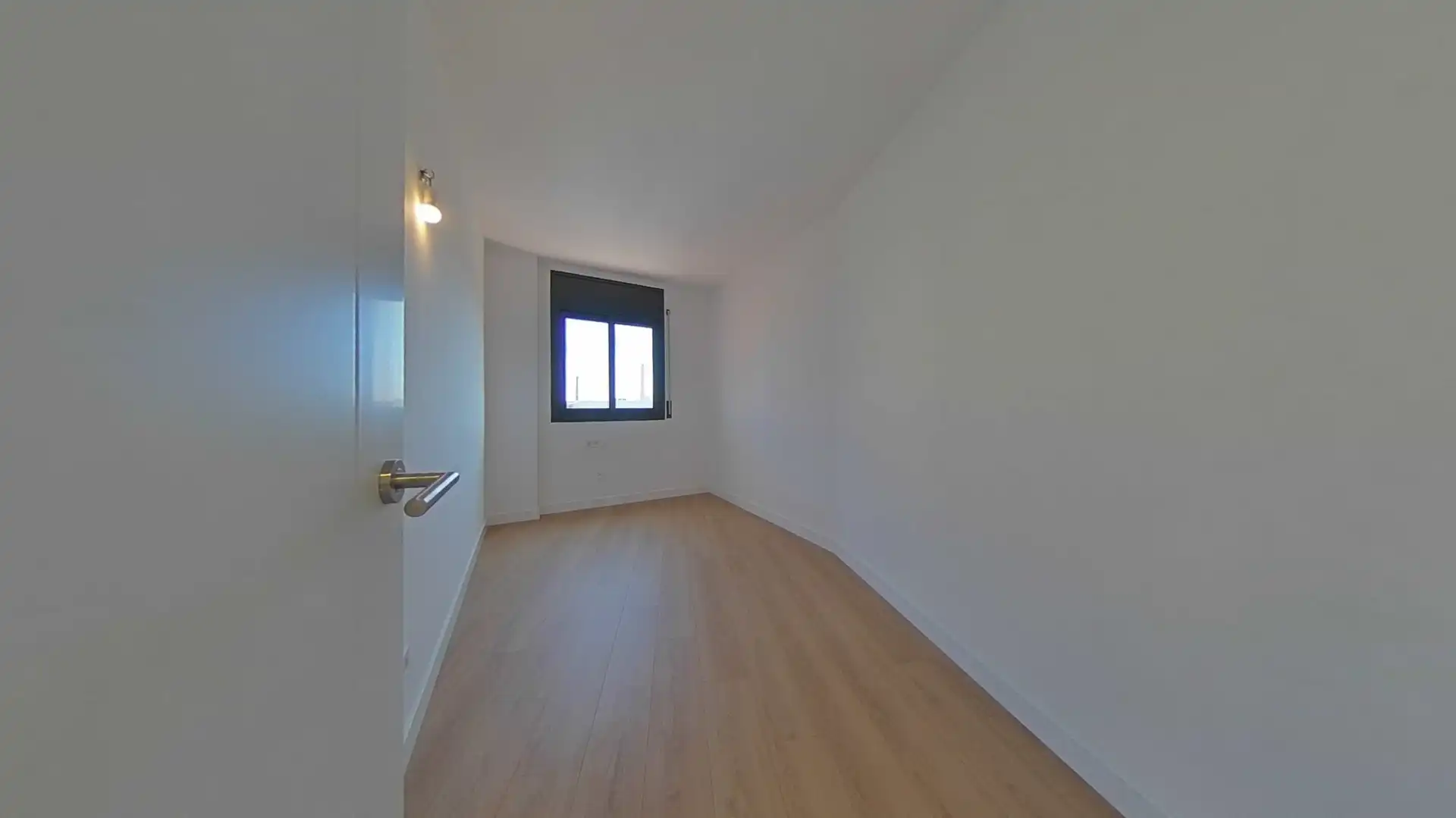 Habitación de Piso en venta en Badalona con Parquet