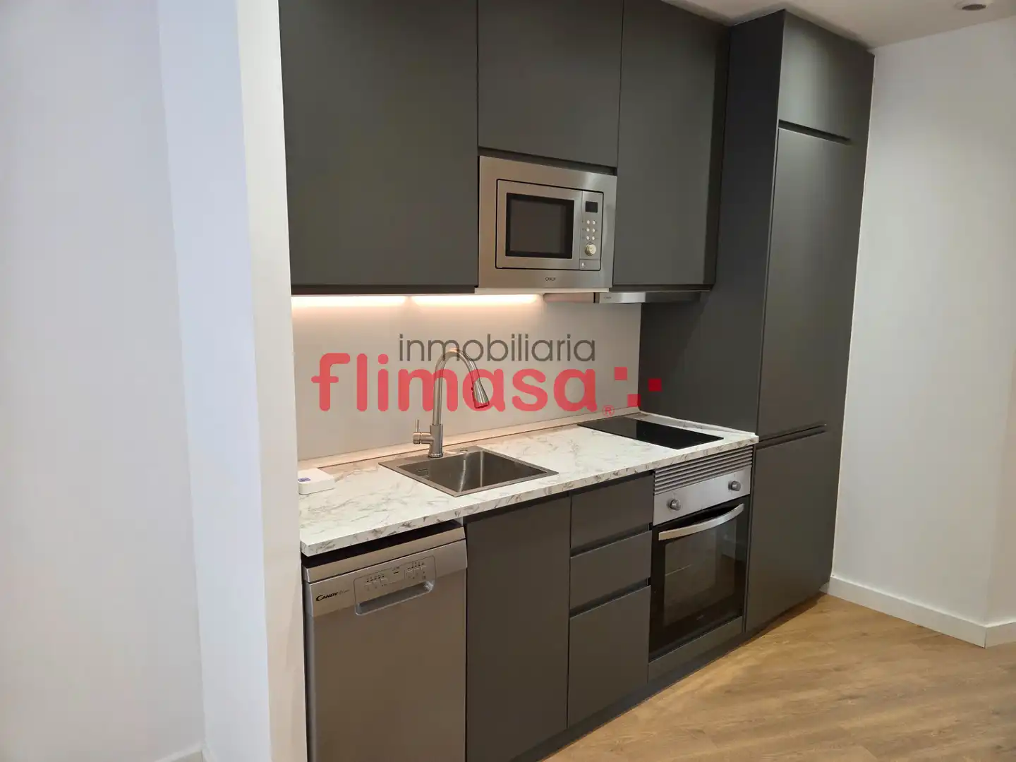 Cuina de Apartament en venda en Móstoles amb Aire condicionat, Calefacció i Moblat