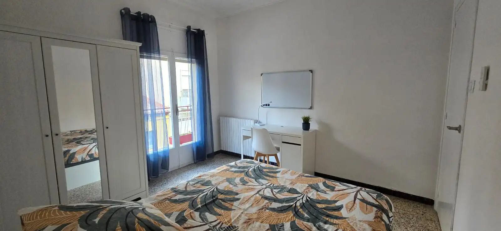 Habitación de Piso de alquiler en Manresa con Calefacción, Amueblado y Horno