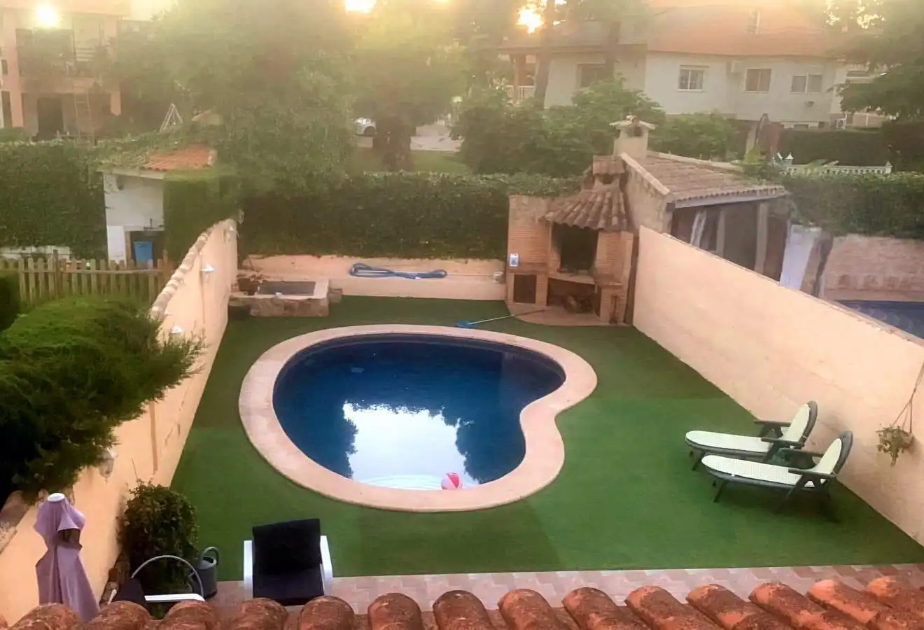 Casa aparellada amb piscina en venda a Sierra Perenchiza - Cumbres de Calicanto - Sto Domingo, imagen 35