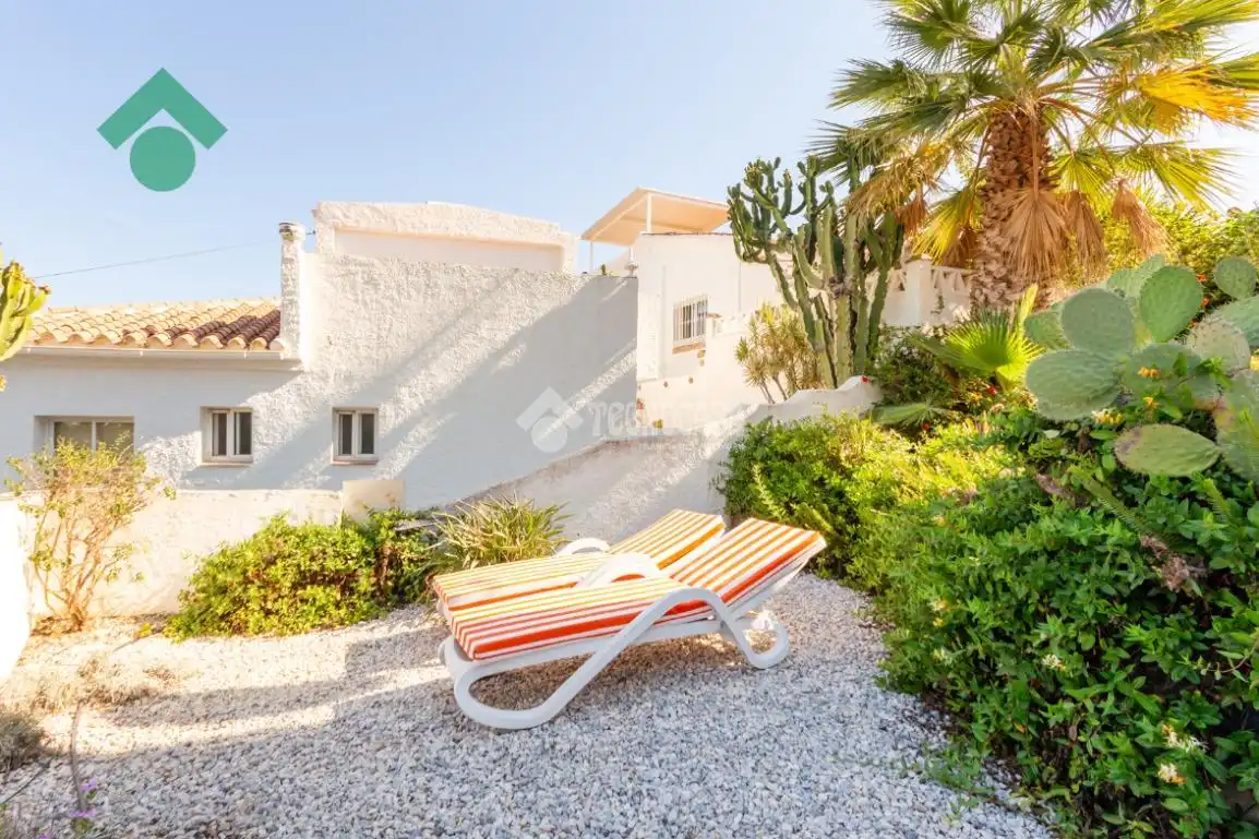 Vista exterior de Casa o chalet en venta en Nerja