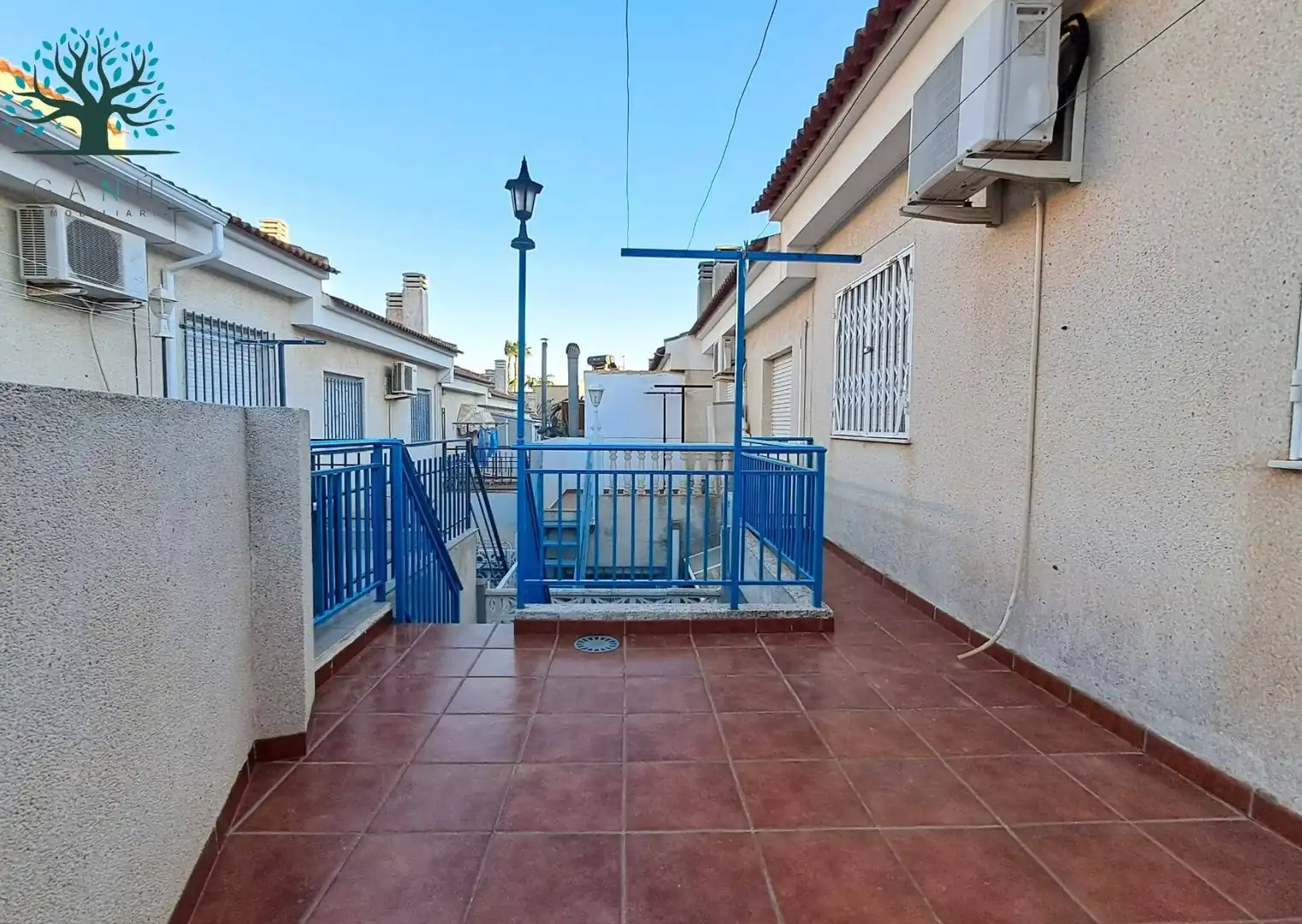 Vista exterior de Dúplex en venta en Mazarrón con Aire acondicionado, Jardín privado y Terraza