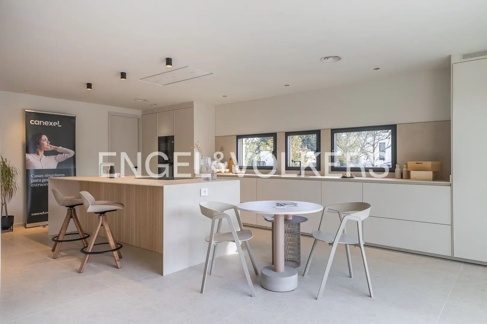 Kitchen of Houses for sale in Sant Cugat del Vallès  with Air Conditioner, Heating and Private garden
