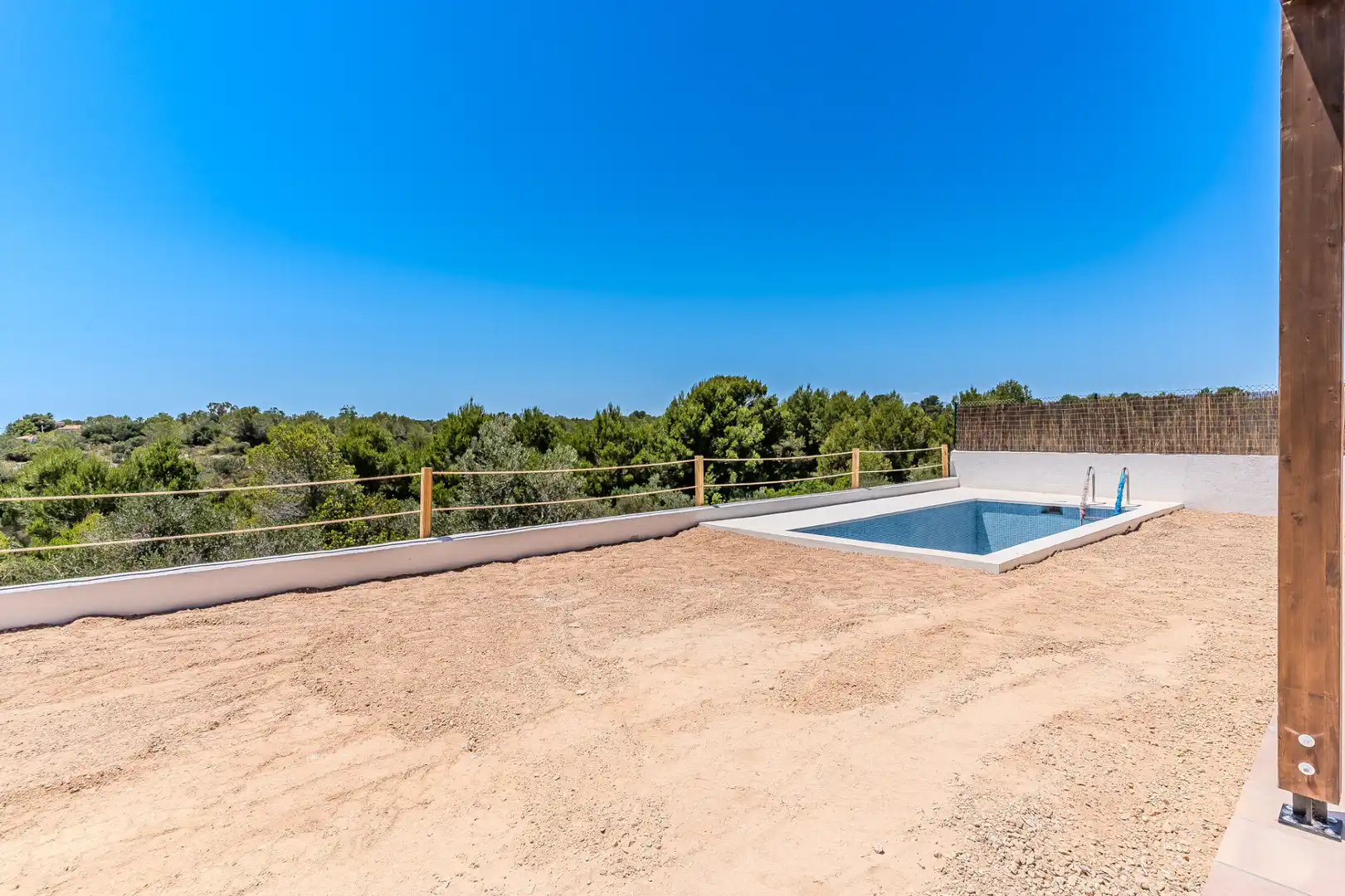 Schwimmbecken von Haus oder Chalet zum Verkauf in L'Ametlla de Mar  mit Klimaanlage, Heizung und Privatgarten