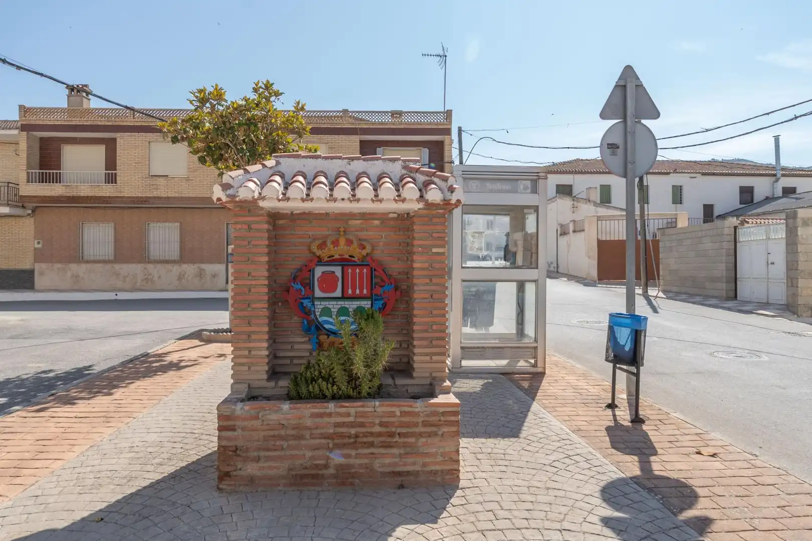 Exterior view of Houses for sale in Cacín  with Furnished and Balcony