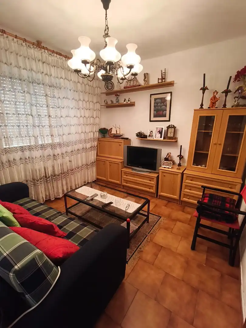 Sala de estar de Casa adosada en venta en Melgar de Fernamental con Calefacción, Jardín privado y Terraza
