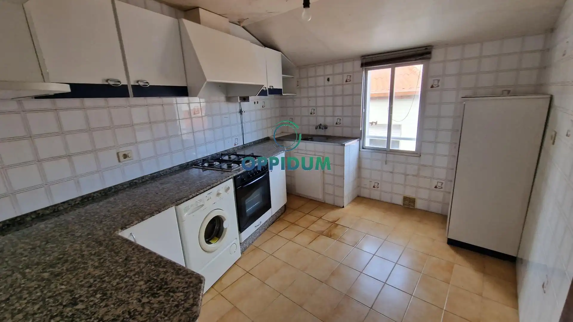 Cocina de Piso en venta en Cariño con Trastero
