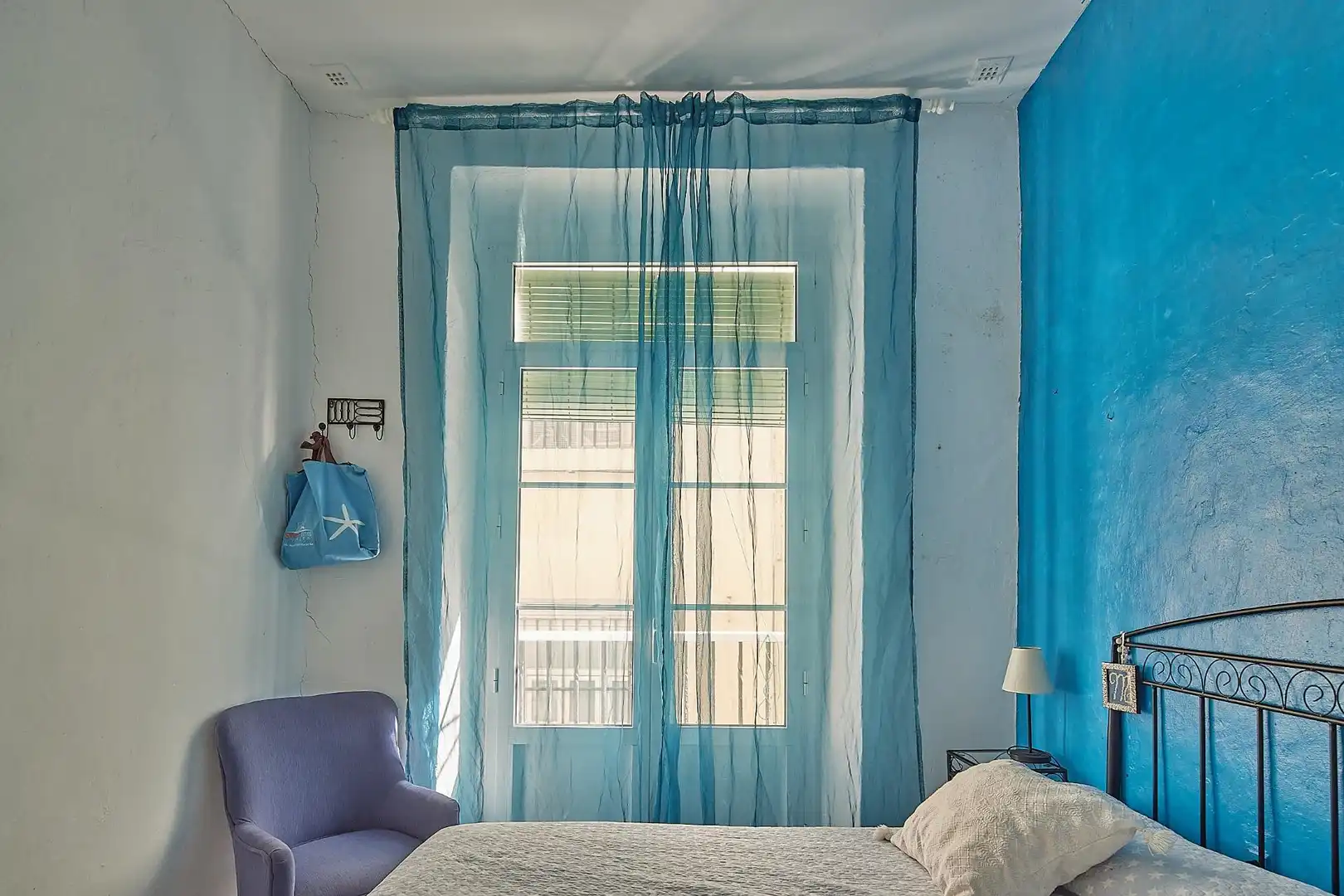 Schlafzimmer von Wohnung zum Verkauf in Cádiz mit Balkon