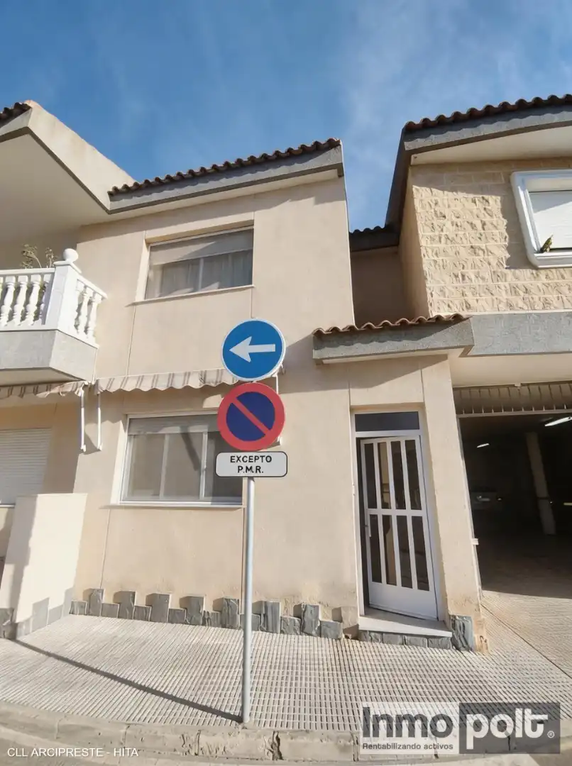 Parking of Houses for sale in Torre-Pacheco  with Air Conditioner, Heating and Terrace