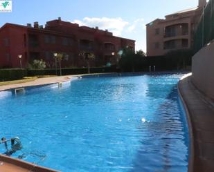 Piscina de Apartament en venda en L'Ametlla de Mar  amb Calefacció, Jardí privat i Terrassa