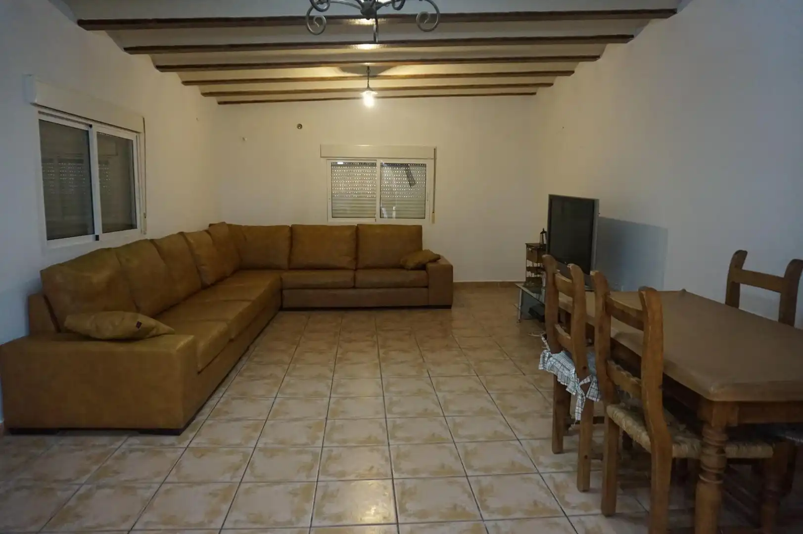 Sala d'estar de Casa o xalet en venda en Elche / Elx amb Jardí privat, Terrassa i Traster