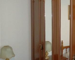 Bedroom of Flat to rent in  Sevilla Capital