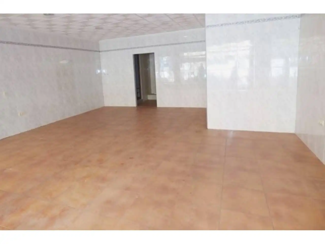 Local comercial en venta en El Pilar, imagen 4