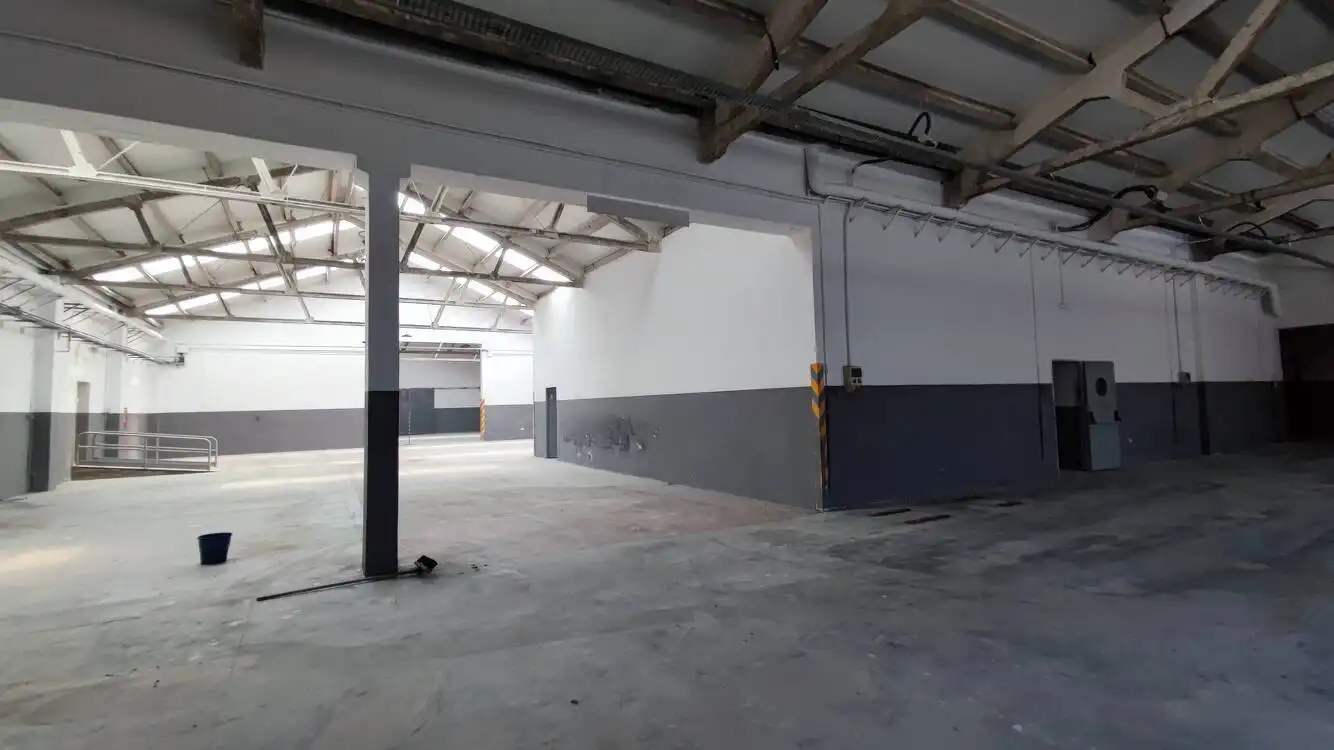 Fabrikhallen zur Miete in Barberà del Vallès