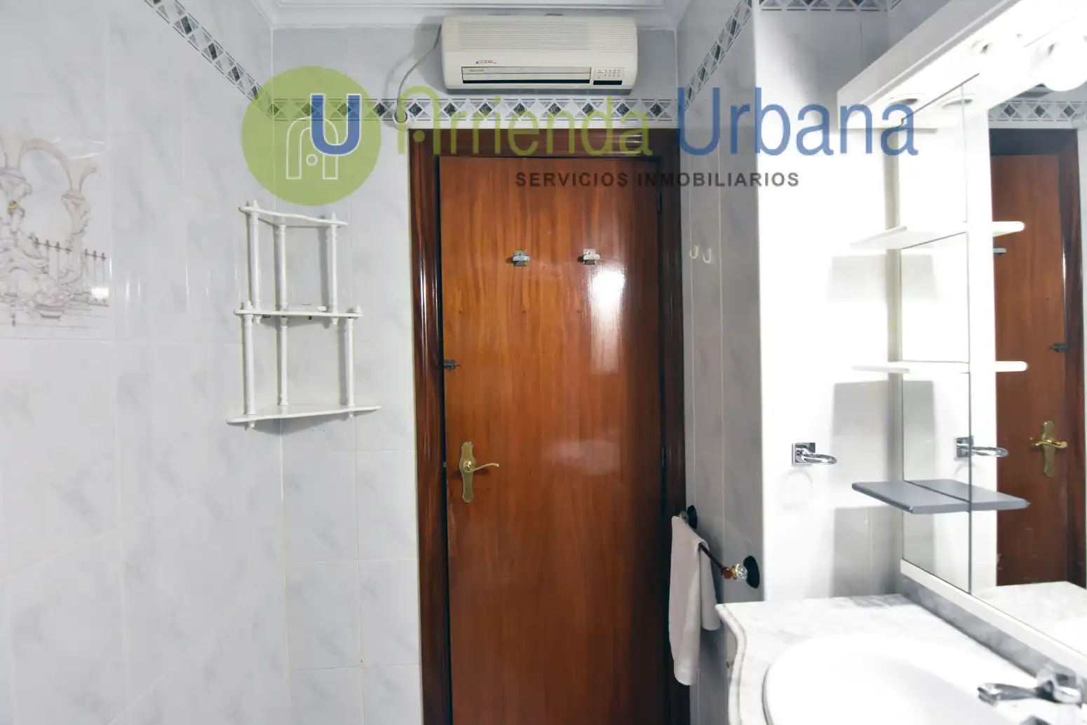 Bathroom of Flat for sale in Elche ciudad
