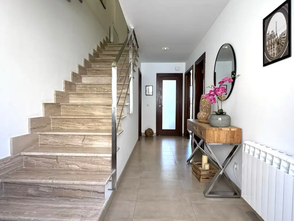 Semi-detached house with pool to rent in Selva, imagen 13