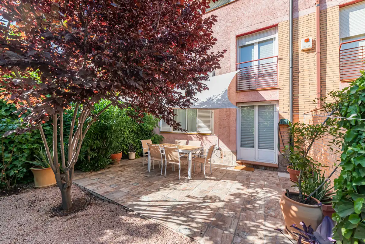 Terraza de Casa adosada en venta en Leganés con Aire acondicionado, Calefacción y Jardín privado