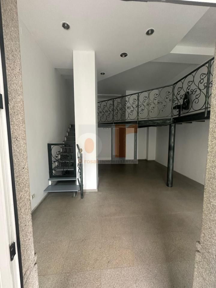 Premises for sale in Moaña