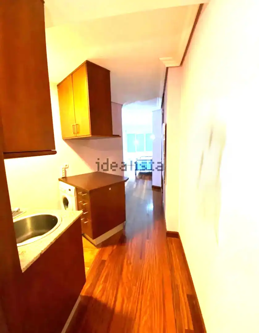 Habitación de Estudio en venta en Vigo  con Amueblado
