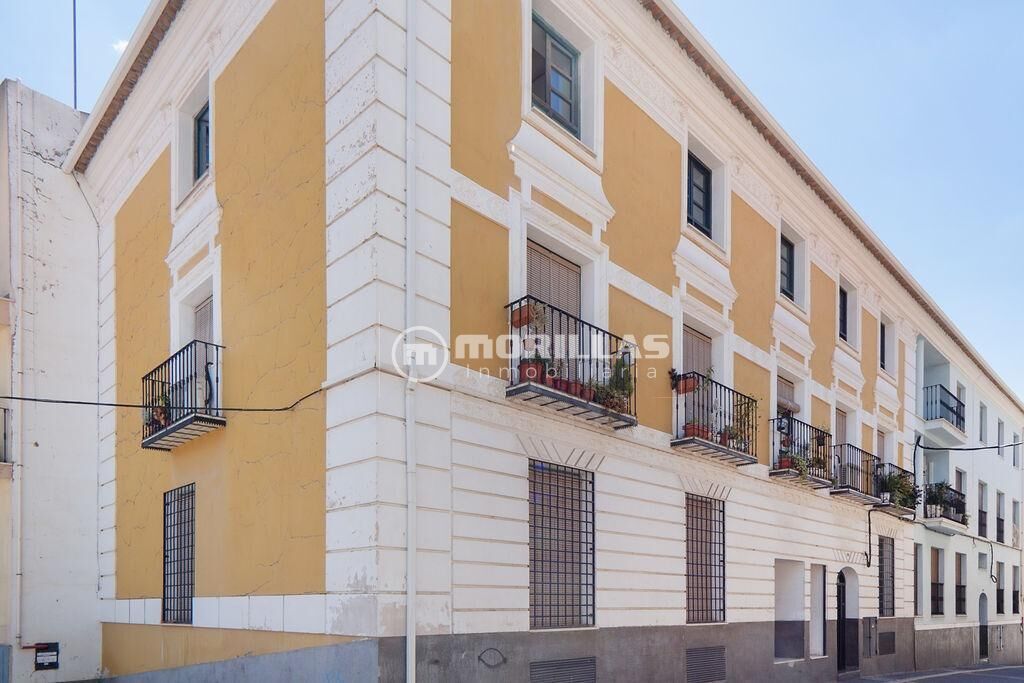 Außenansicht von Wohnung zum verkauf in Cehegín mit Heizung, Abstellraum und Balkon