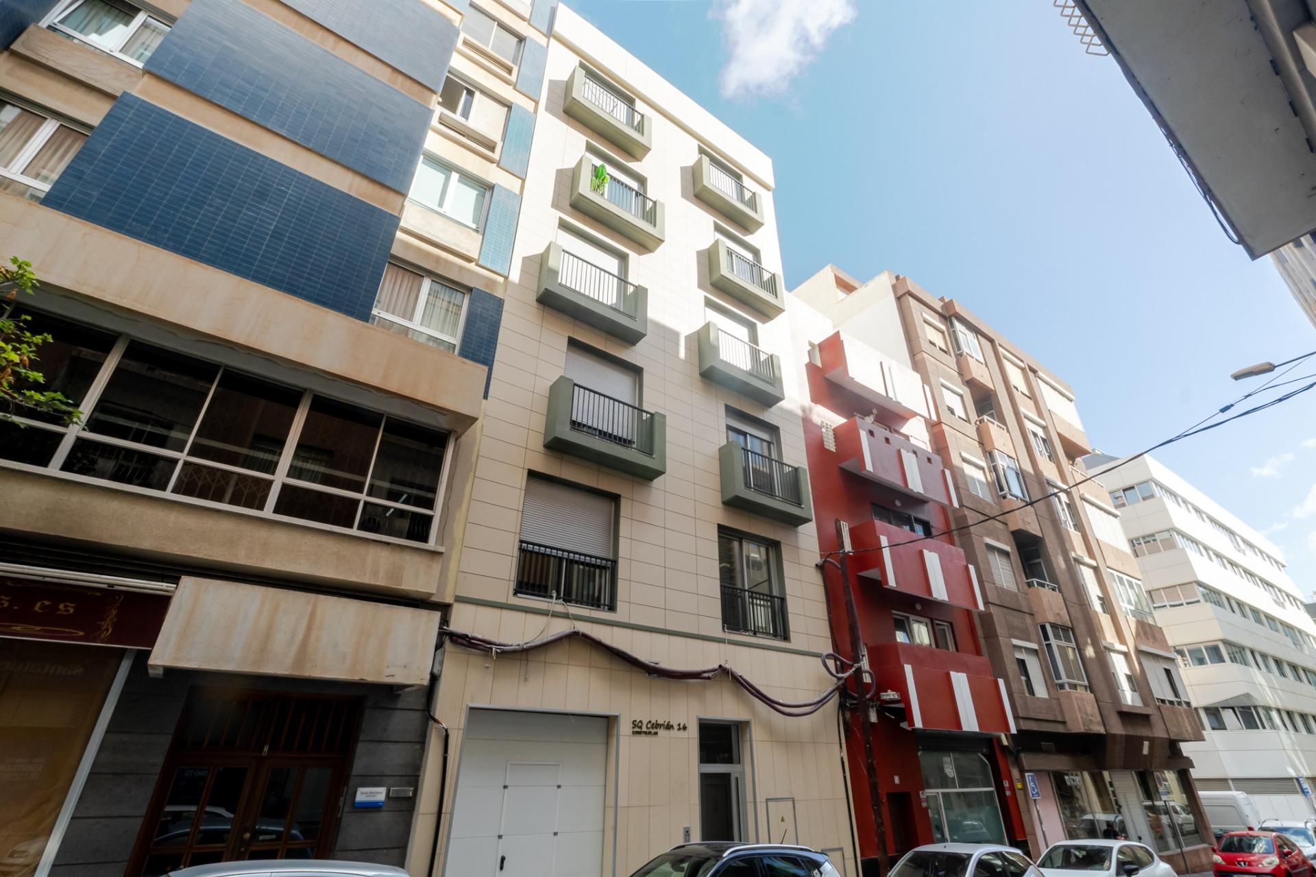 Exterior view of Study to rent in Las Palmas de Gran Canaria  with Terrace, Storage room and Balcony
