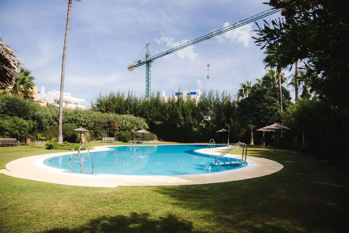 Dúplex amb ascensor en venda a Estepona Pueblo, imagen 9