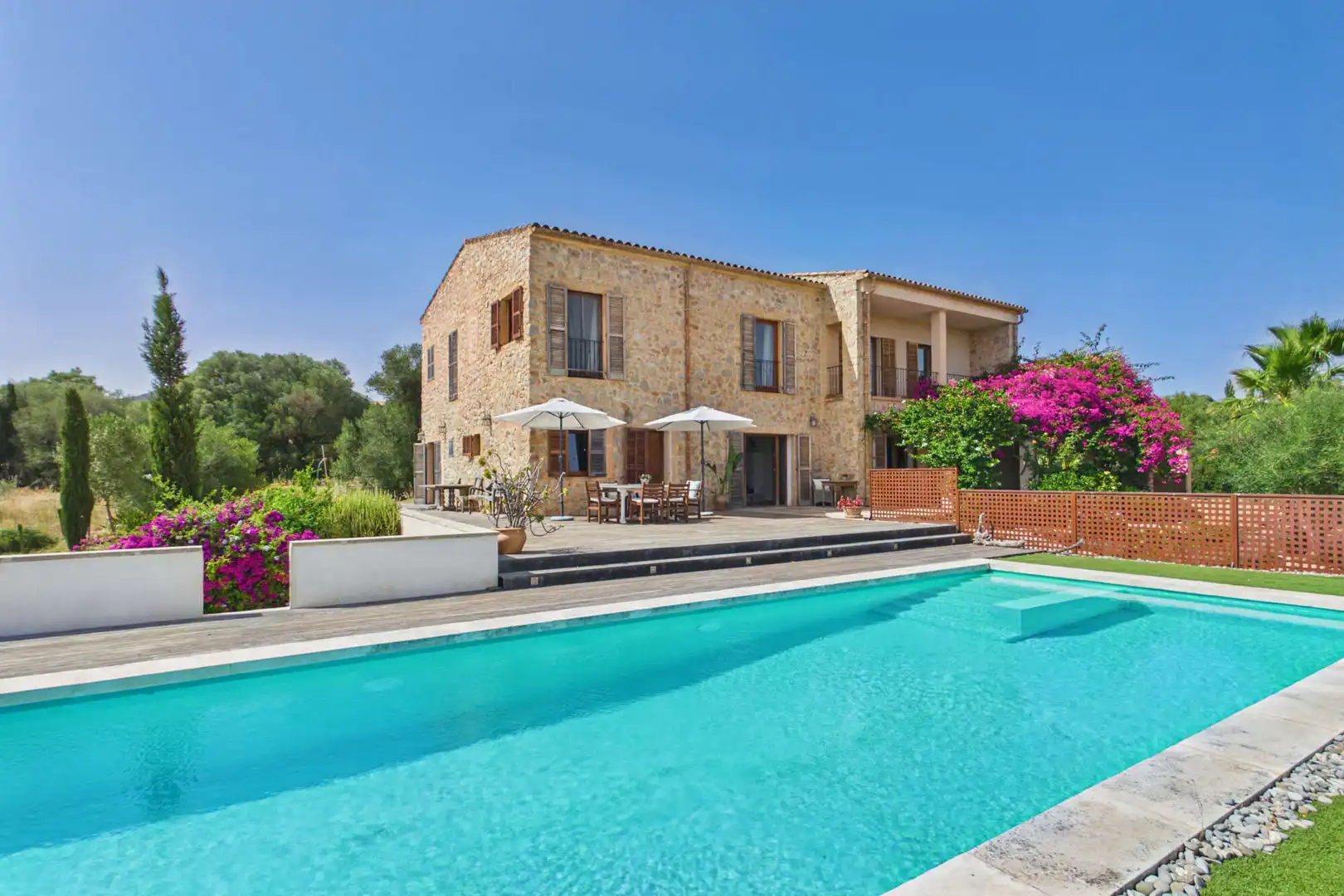 Piscina de Finca rústica en venda en Sant Llorenç des Cardassar amb Aire condicionat, Terrassa i Moblat