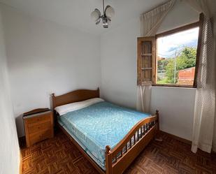 Bedroom of House or chalet for sale in Castropodame  with Heating