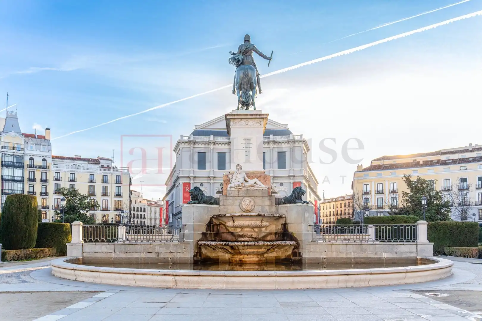 Vista exterior de Planta baja en venta en Madrid con Calefacción y Amueblado