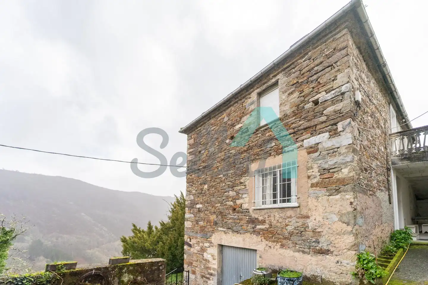 Vista exterior de Casa o chalet en venta en Illano con Calefacción, Jardín privado y Parquet