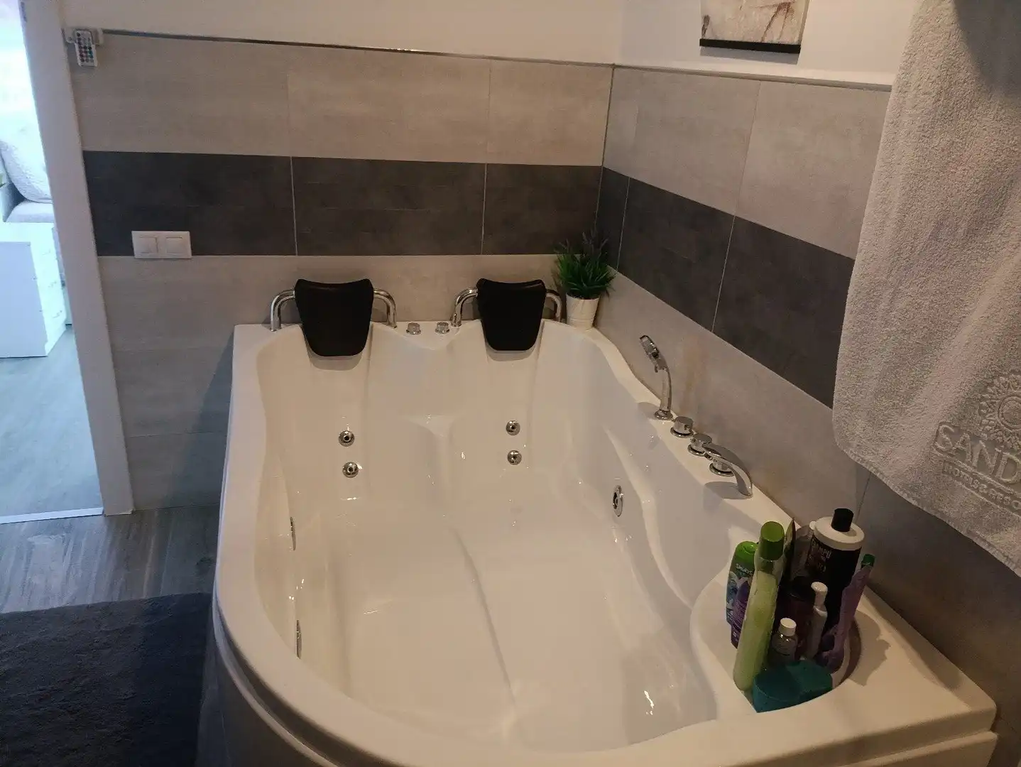 Baño de Piso en venta en Graus con Calefacción y Trastero
