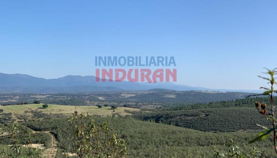 Photo 1 of Country house for sale in Puerto de San Vicente, Toledo