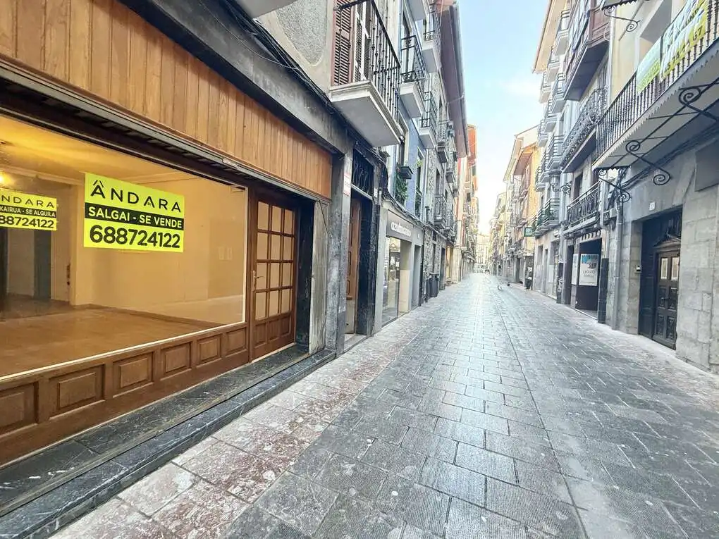 Local comercial en venda a San Bartolome Kalea, imagen 2