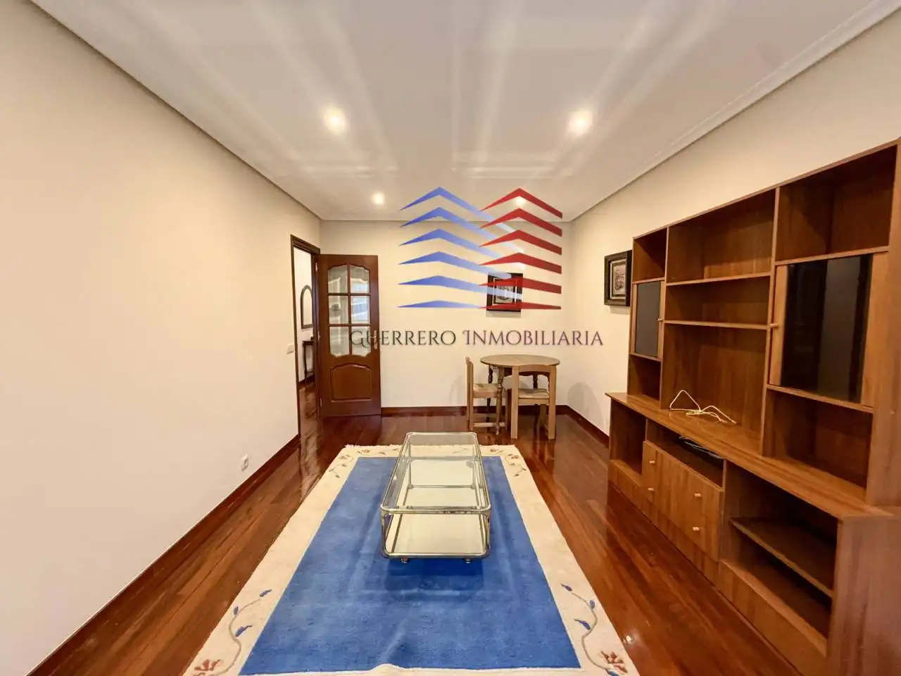 Vista exterior de Apartamento de alquiler en Ourense Capital  con Calefacción, Parquet y Trastero