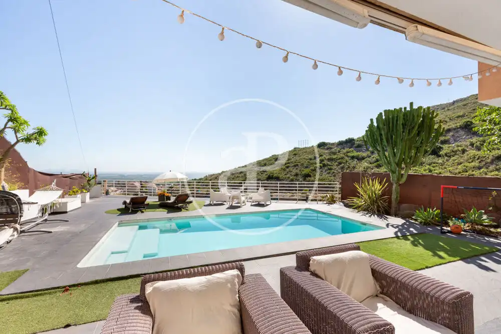 Terrace of Houses for sale in Chiva  with Heating, Private garden and Terrace