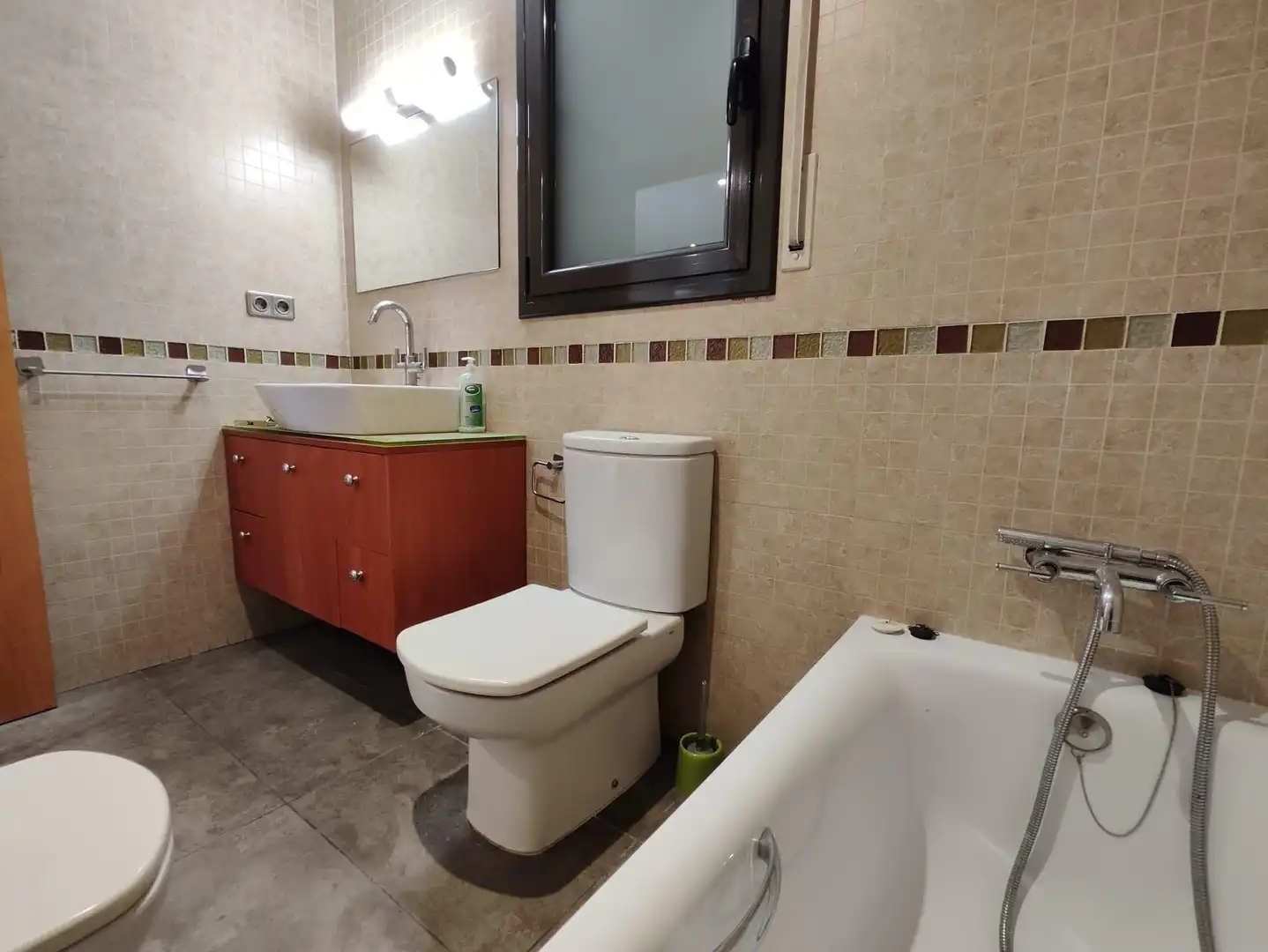 Baño de Casa o chalet en venta en Montmeló con Calefacción, Jardín privado y Terraza